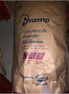 nzmp:新西兰恒天然全脂奶粉25kg无蔗糖烘焙麻辣烫通用奶粉商用